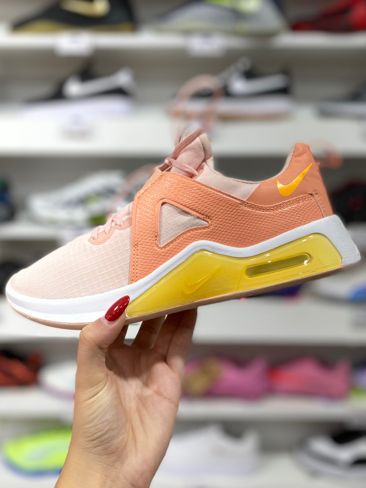 Nike Air Max Bella TR 4