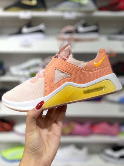 Nike Air Max Bella TR 4