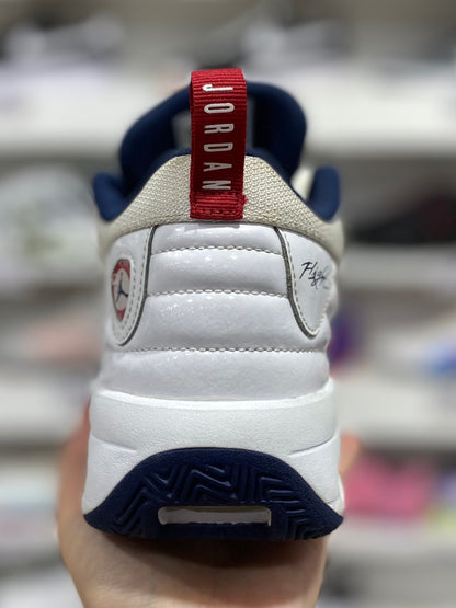 Jordan Max Aura 6