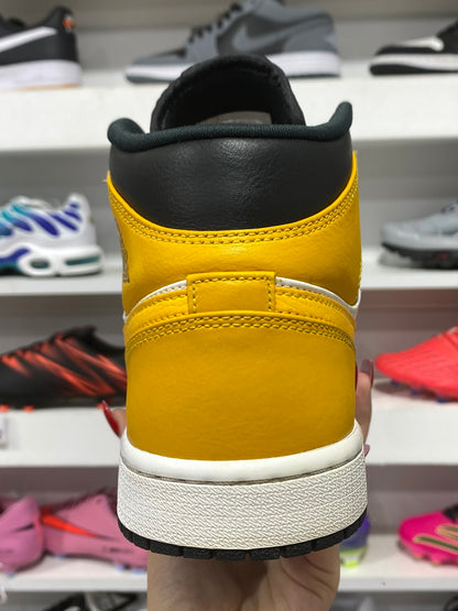 Air Jordan 1 Mid "University Gold"