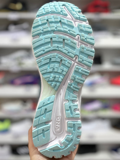 Brooks Defyance 12