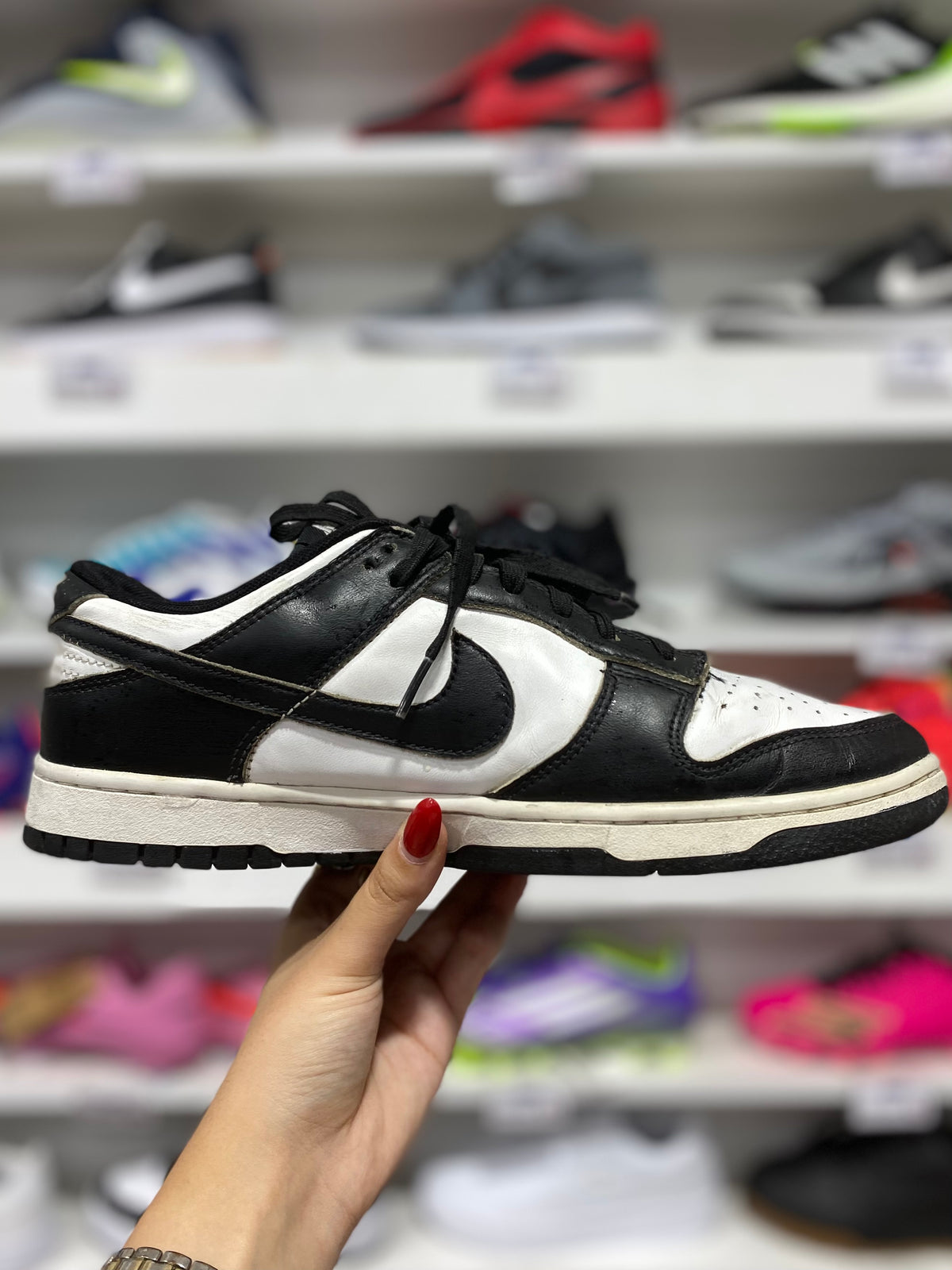 Nike Dunk Low "Panda"