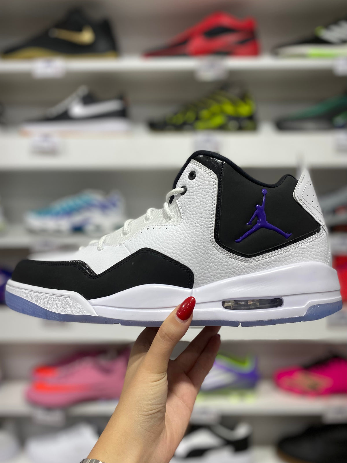 Jordan Courtside 23 "Concord"