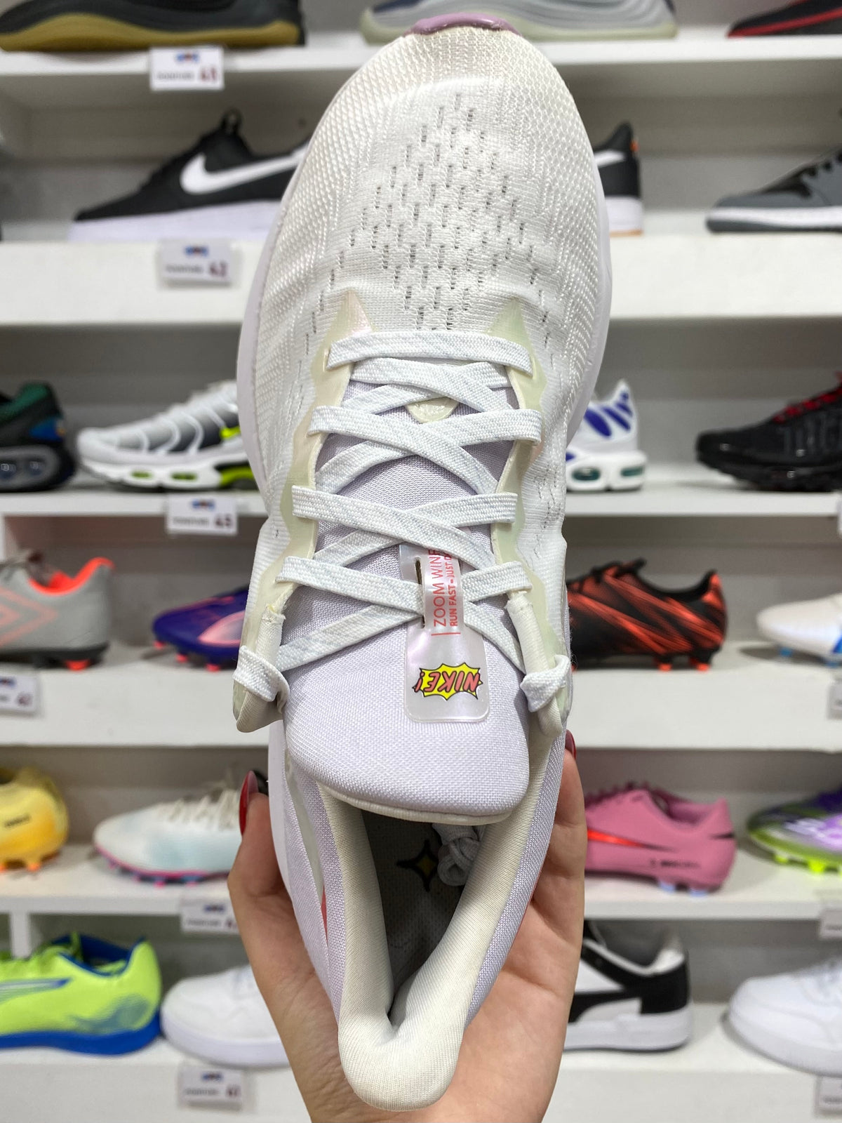 Nike Air Zoom Winflo 6