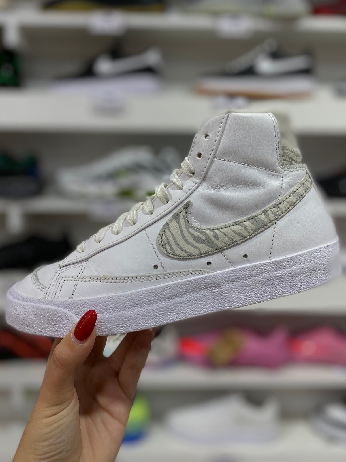 Nike Blazer Mid '77