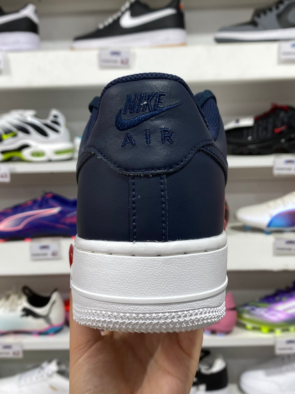 Nike Air Force 1 '07