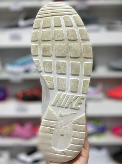 Nike Kaishi