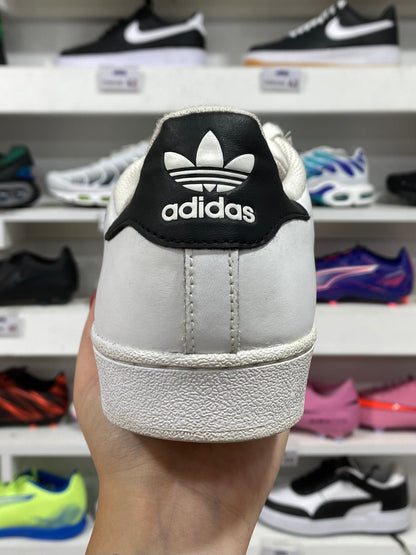 Adidas Superstar