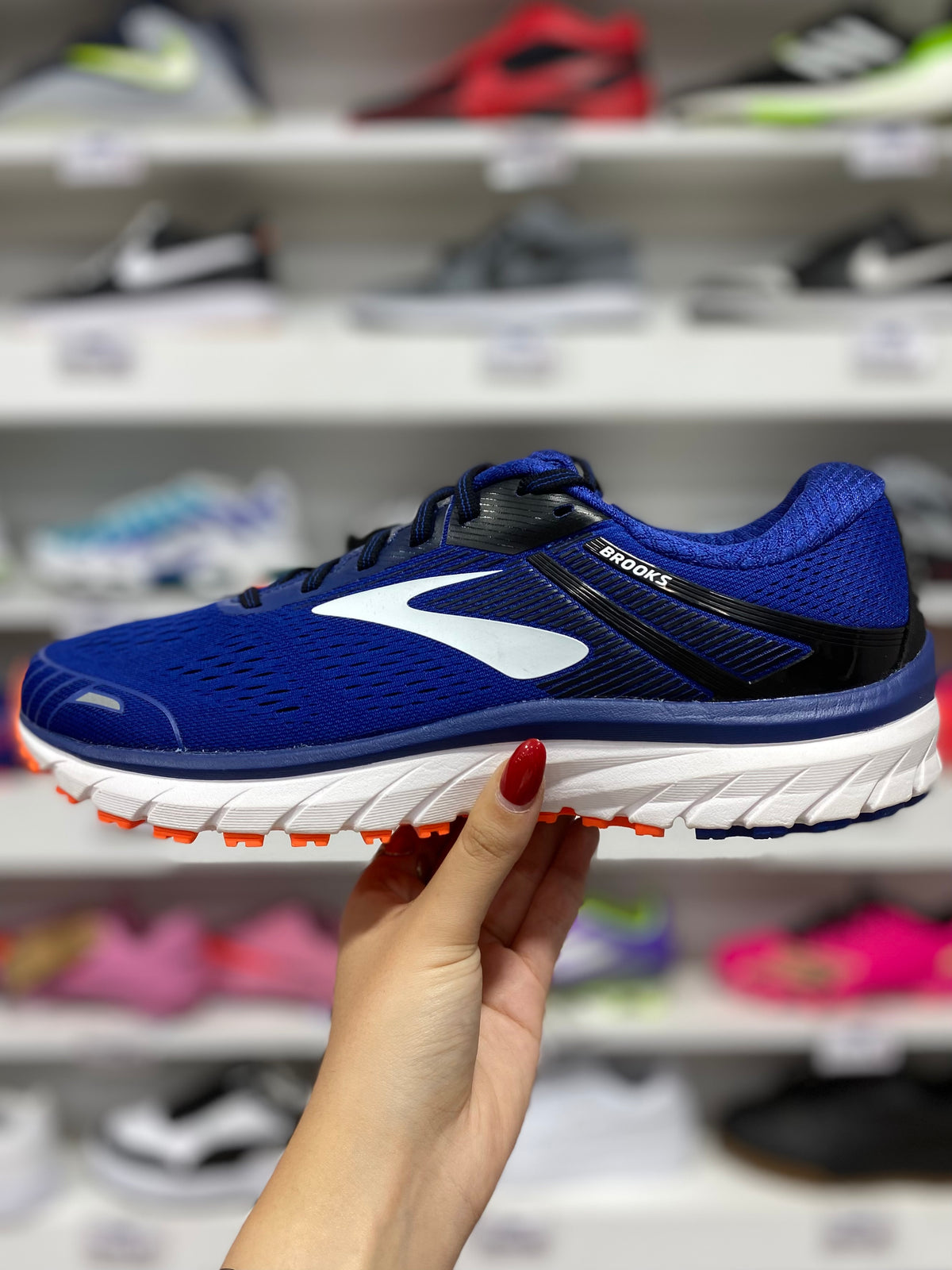 Brooks Adrenaline GTS 18