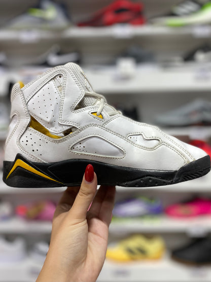 Jordan True Flight