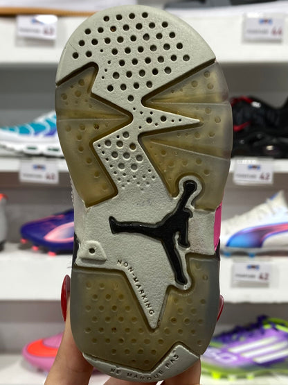 Air Jordan 6 Retro