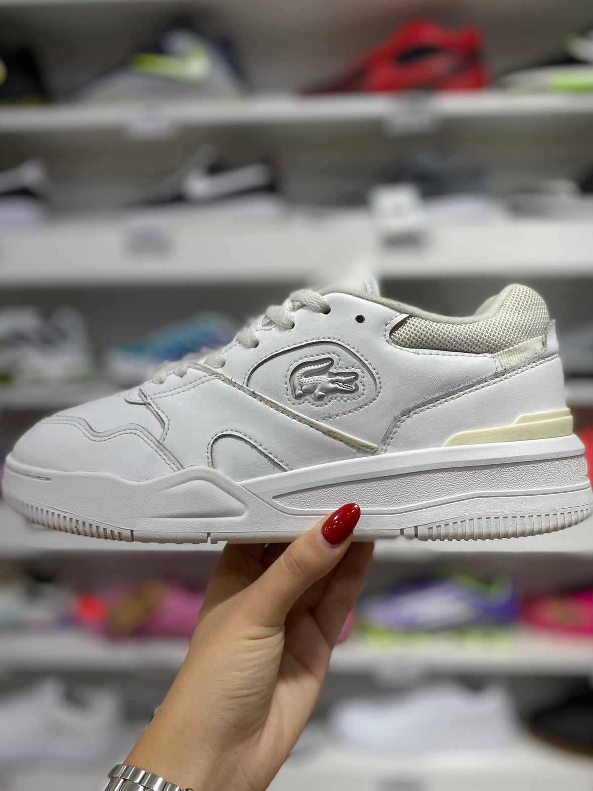 Lacoste Lineshot