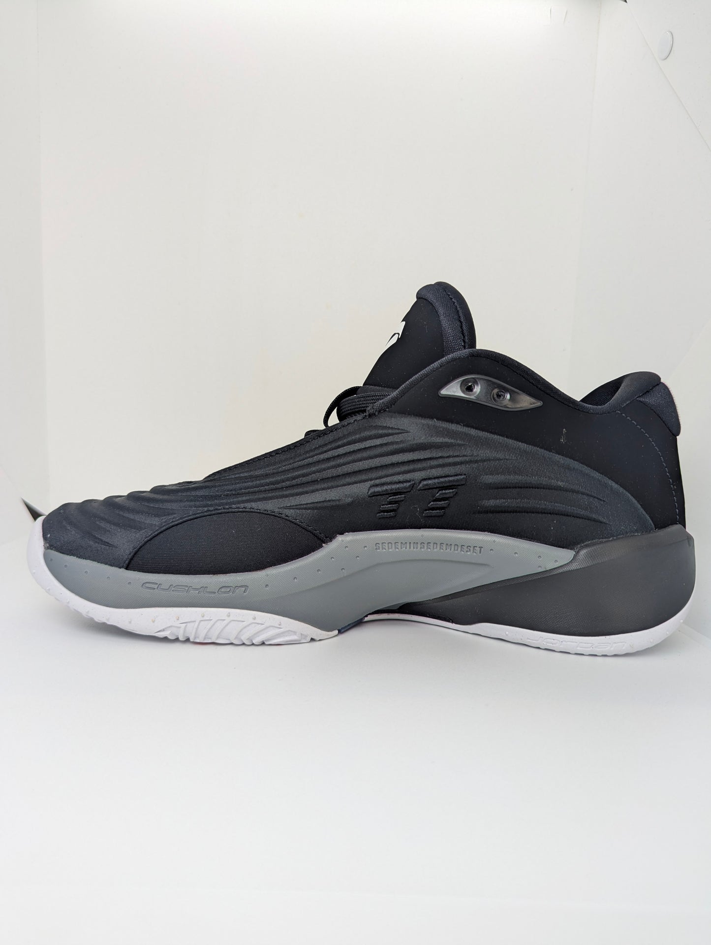 Jordan Luka 3 "Speedway"