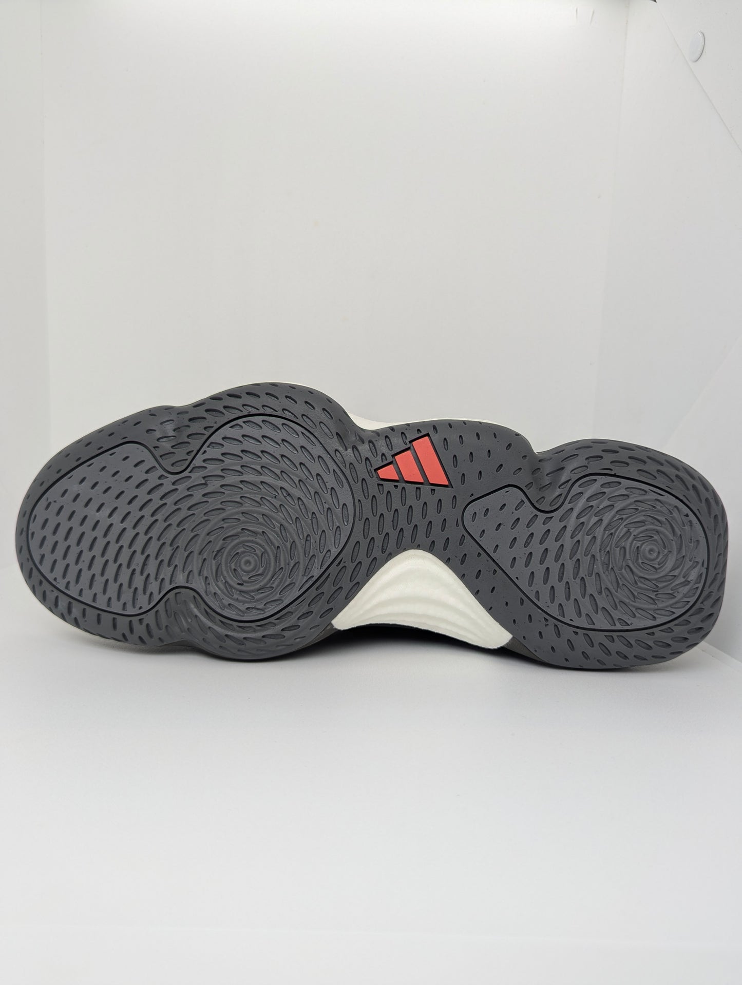 Adidas Stabil 16