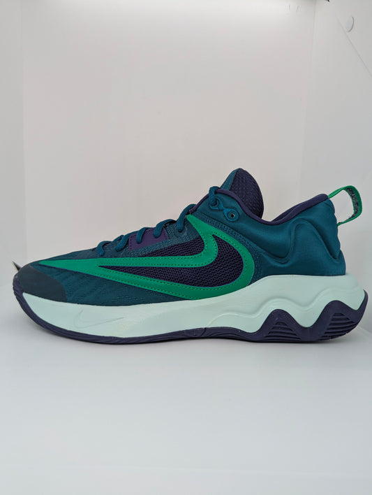 Nike Giannis Immortality 3