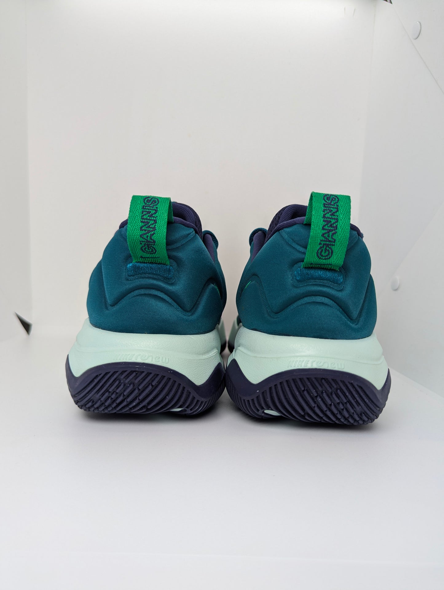 Nike Giannis Immortality 3