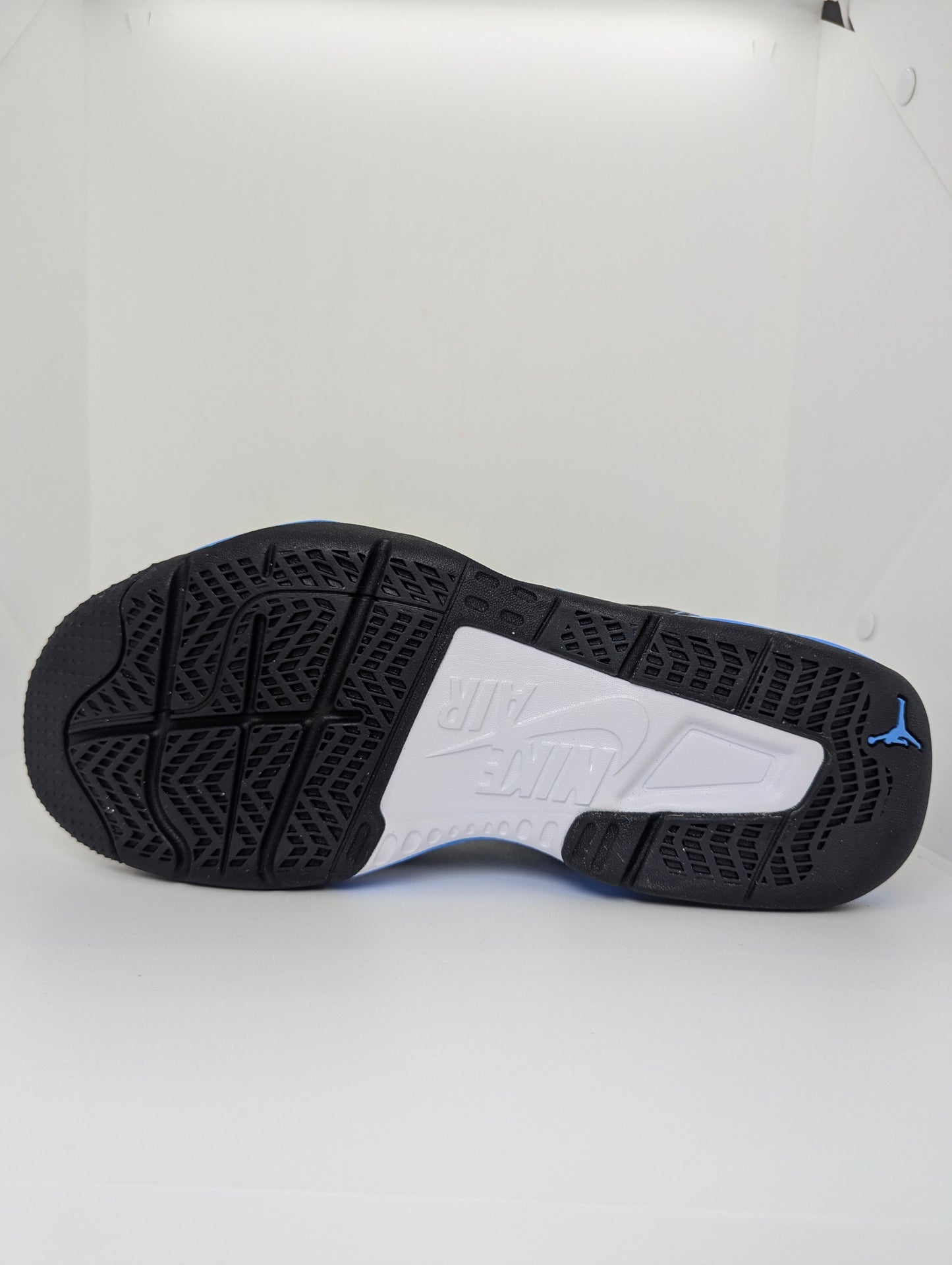 Jordan Stay Loyal 3