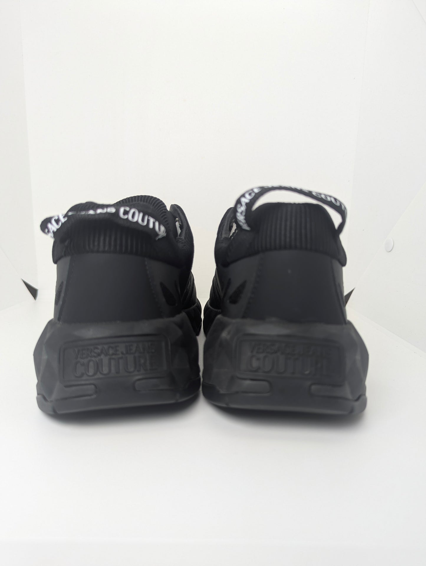 Versace Jeans Couture 75YA3SB2