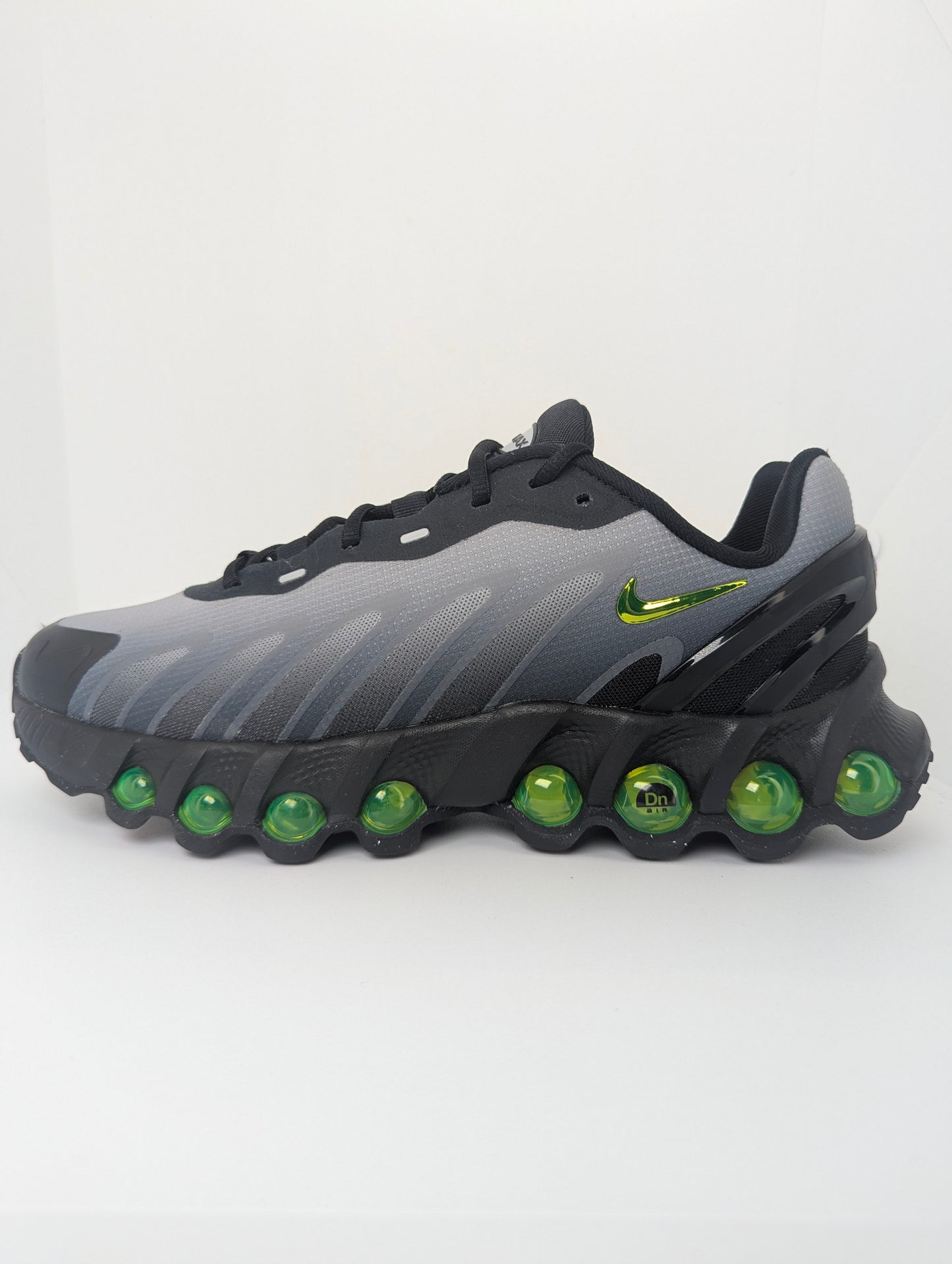 Nike Sportswear "AIR MAX DN8"