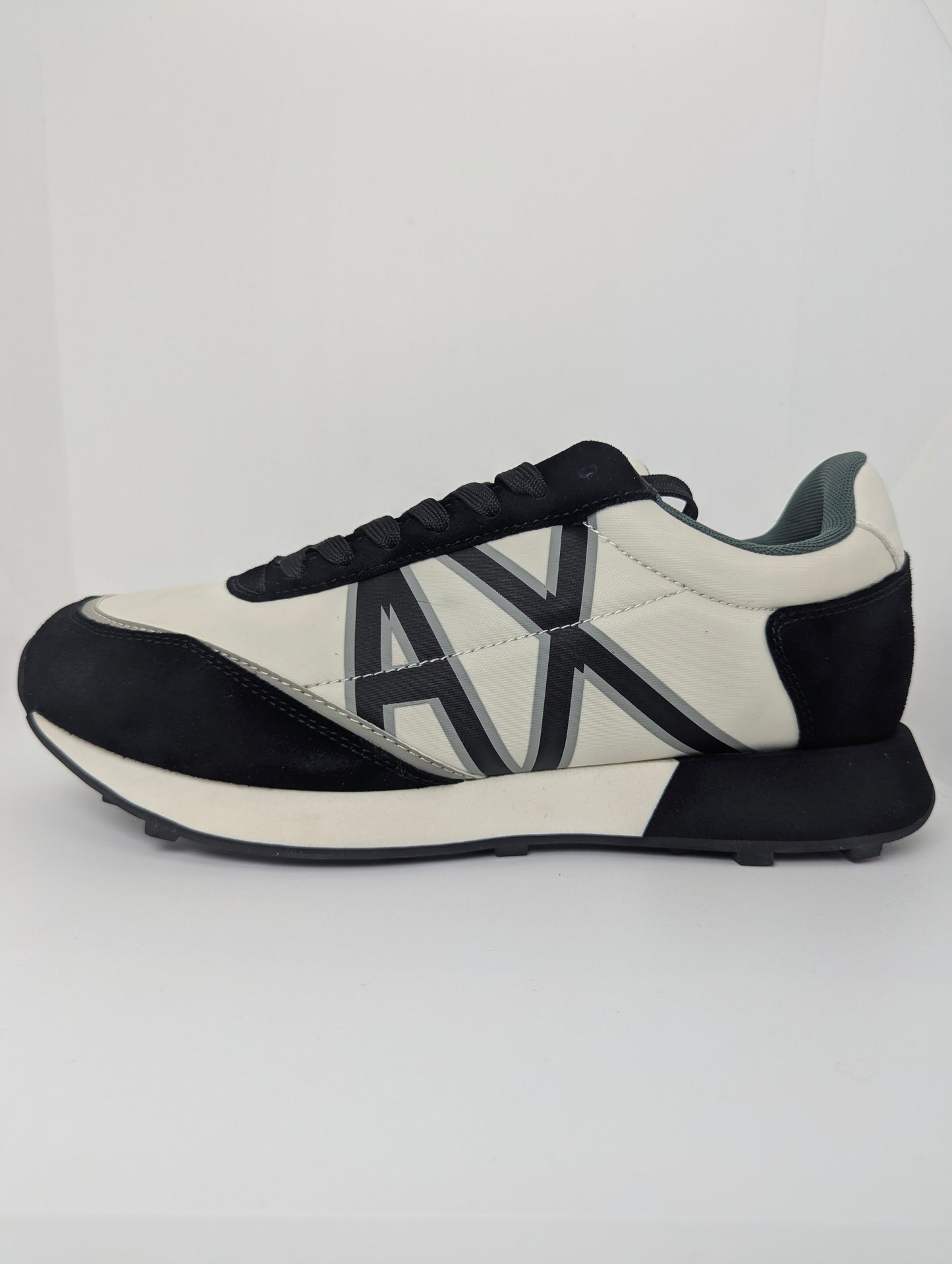 Armani Exchange "XUX157 XV588 S456"