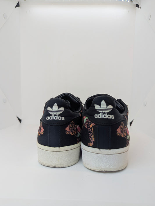 Adidas Superstar