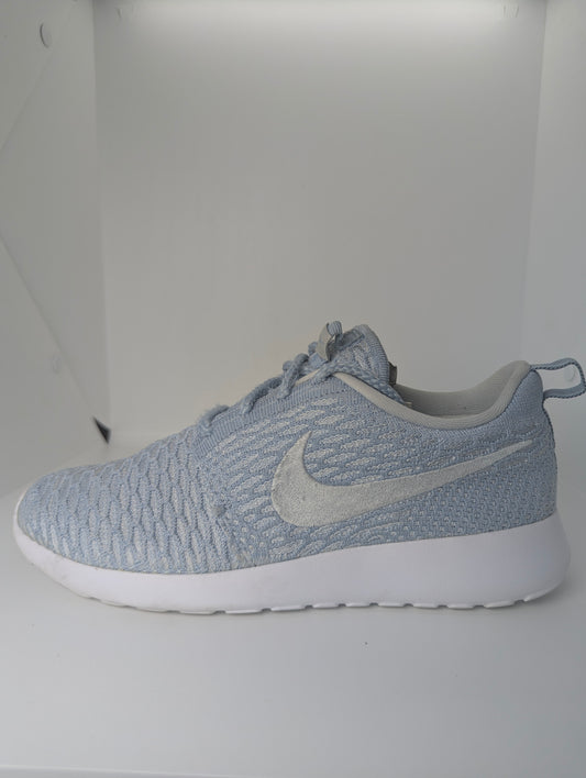 Nike Roshe NM Flyknit