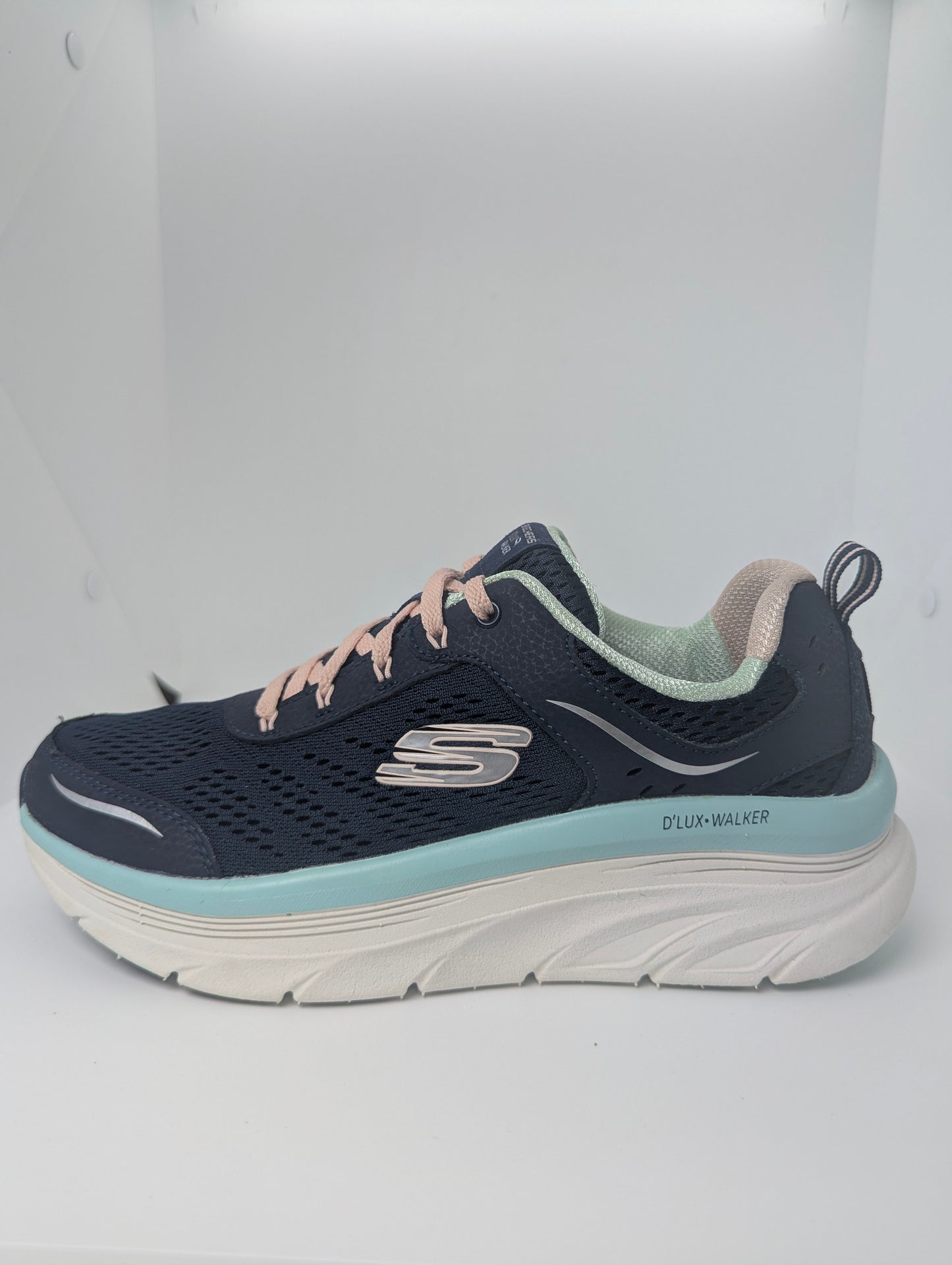 SKECHERS D'Lux Walker