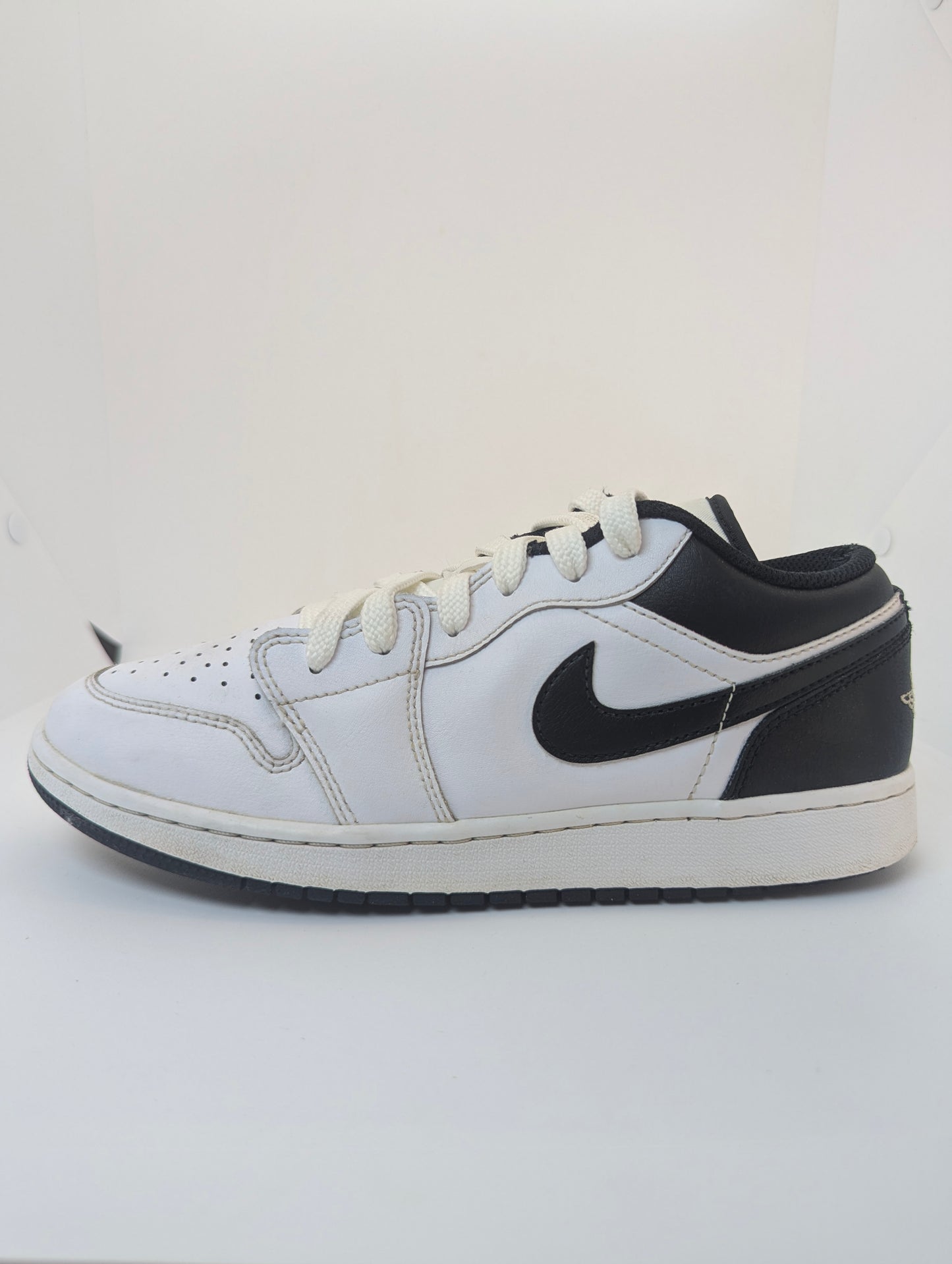 Jordan 1  One