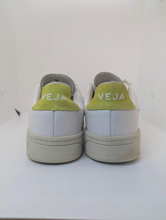 Veja V-12