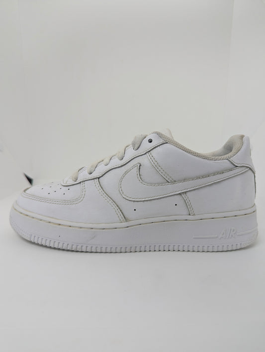 Nike Air Force 1 'Triple White'