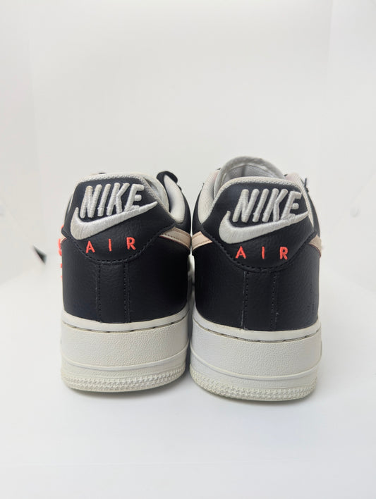 Nike Air Force 1 '07 LV8