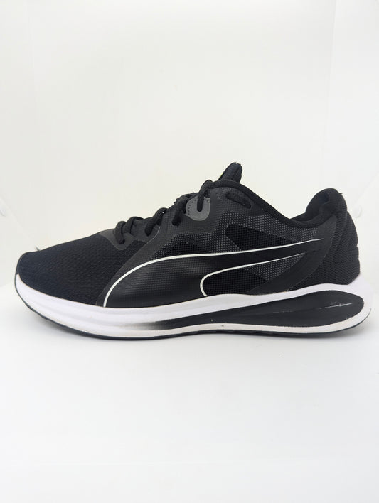 PUMA Twitch Runner