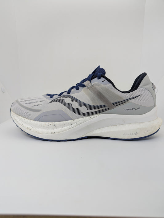 Saucony Tempus