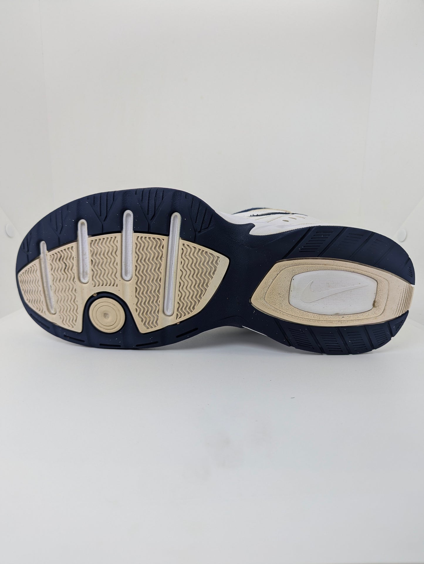 Nike Herren Air Monarch IV