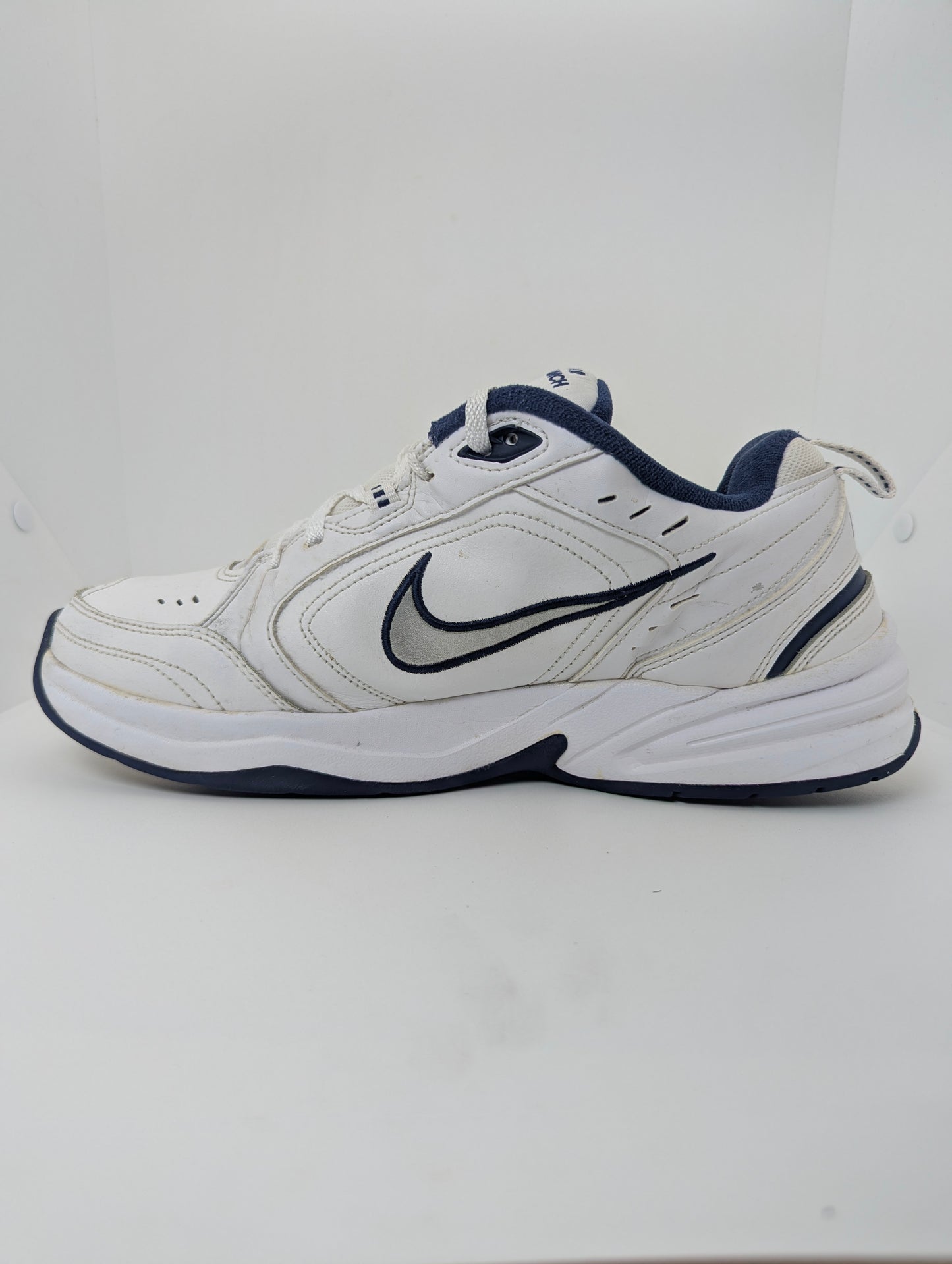 Nike Herren Air Monarch IV