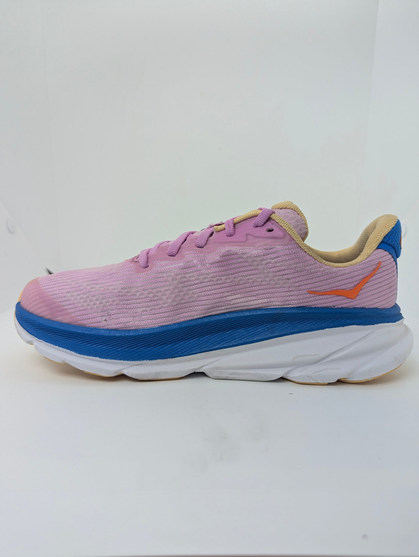 Hoka Clifton 9