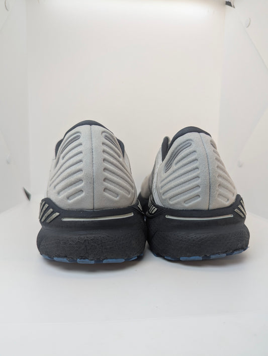 Brooks Adrenaline GTS 22