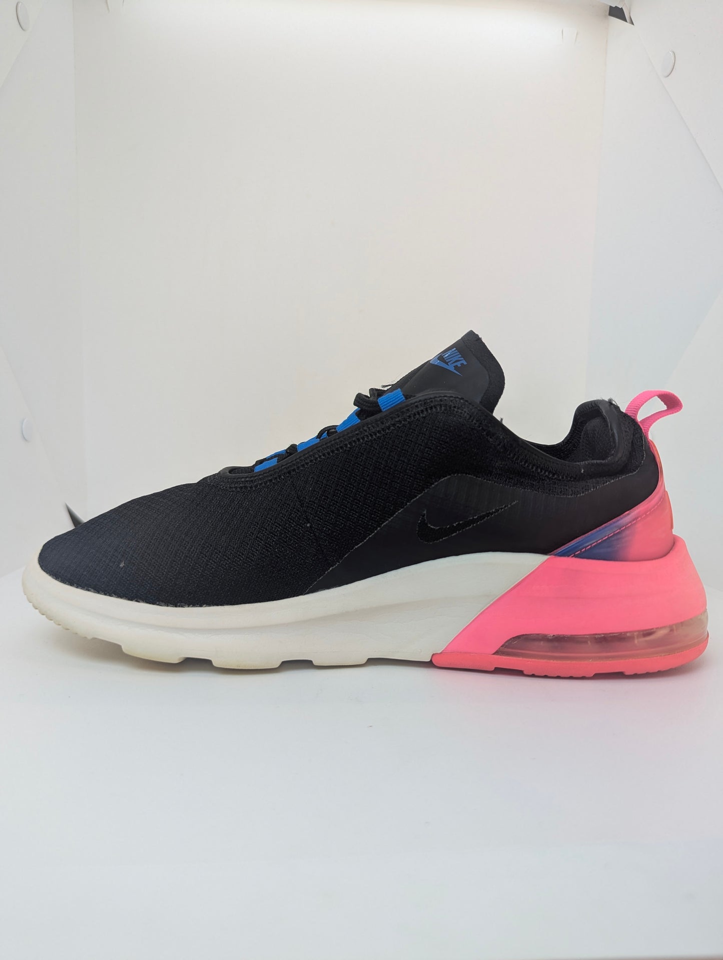 Nike Air Max Motion 2
